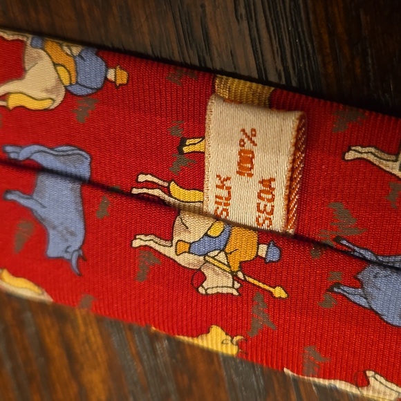 Spectacular tie from Loewe - Picture 4 of 4